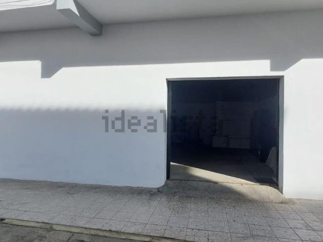Local, Centro, Estepona