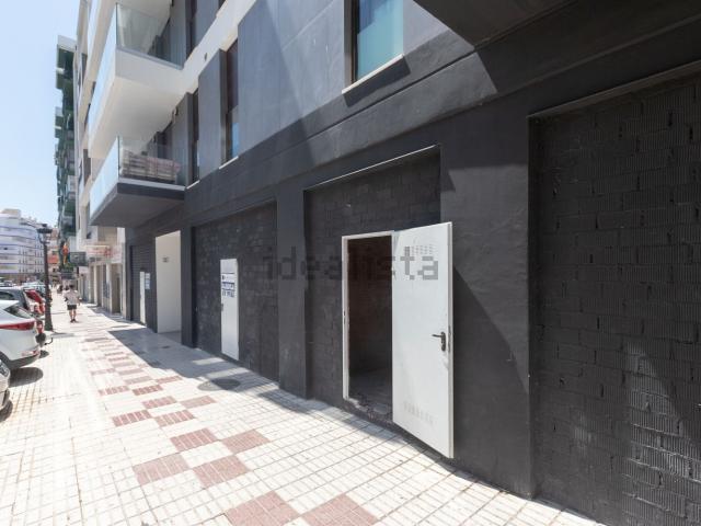 Local, Centro, Estepona