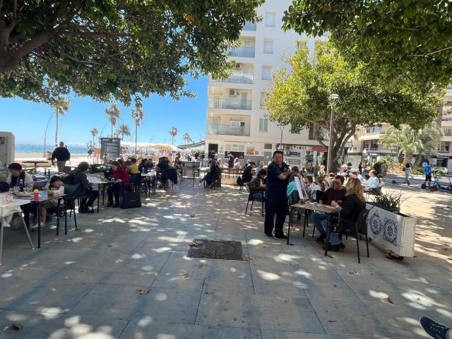 Local, Centro, Estepona