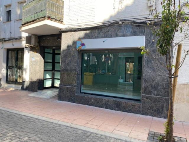 Local, Centro, Estepona