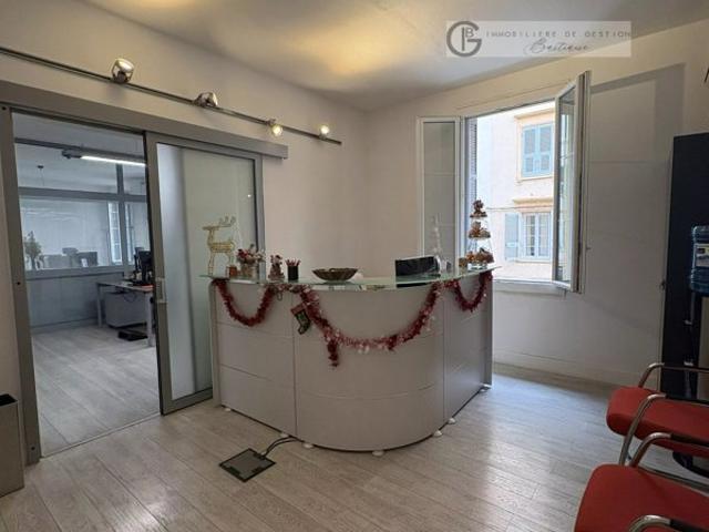 LOCAL CENTRE VILLE BASTIA