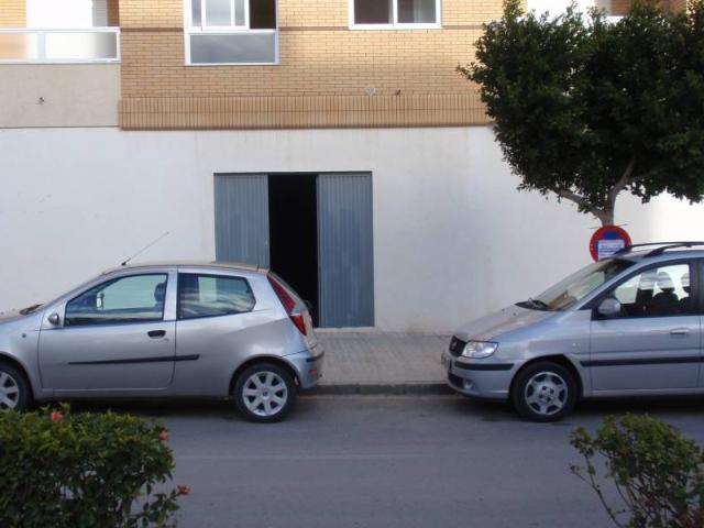 LOCAL CENTRICO PASEO ALCALDE GARCIA ACIEN