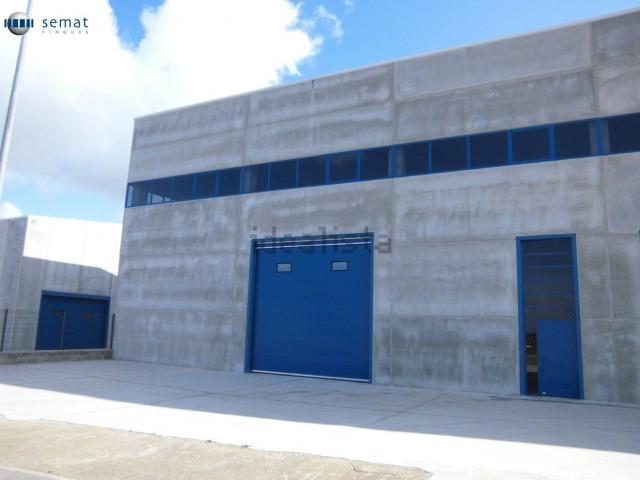 Local, Cervera