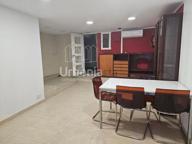 Local, Cerdanyola nord, Mataró