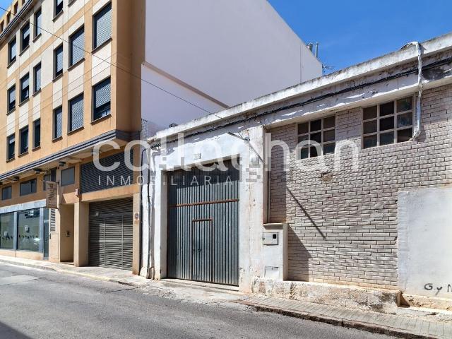 Local, Chilches