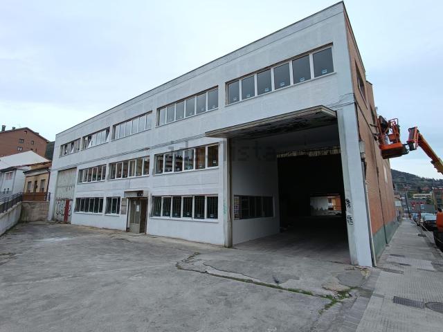 Local, Ciudad Naranco Prados de La Fuente, Oviedo