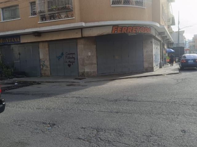 LOCAL COMERCIAL 170 M2 SANTA ROSALIA