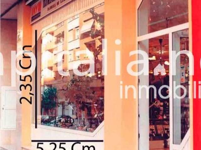 LOCAL COMERCIAL