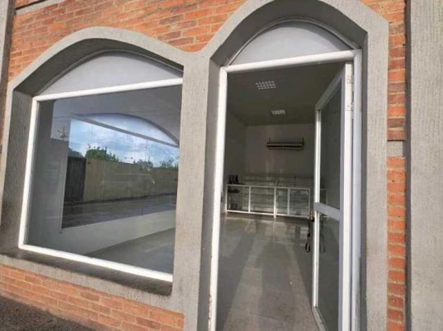LOCAL COMERCIAL C.C. MACARENA PLAZA SECTOR LA CRUZ AL13 137LCZ JMAR
