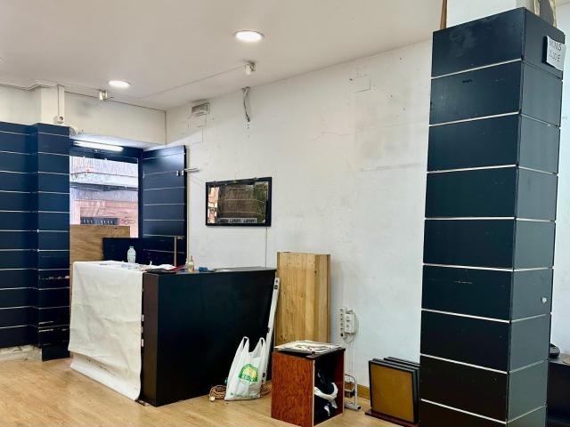 Local comercial completamente equipado