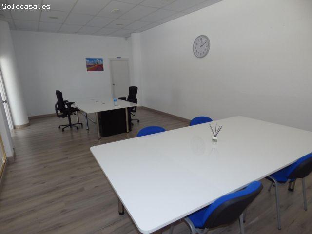 Local comercial con mucha luz