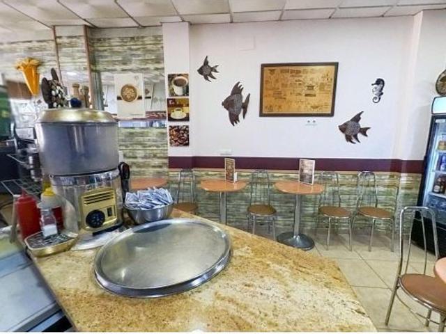LOCAL COMERCIAL CON ENCLAVE PRIVILEGIADO EN PLAYA SAN JUAN