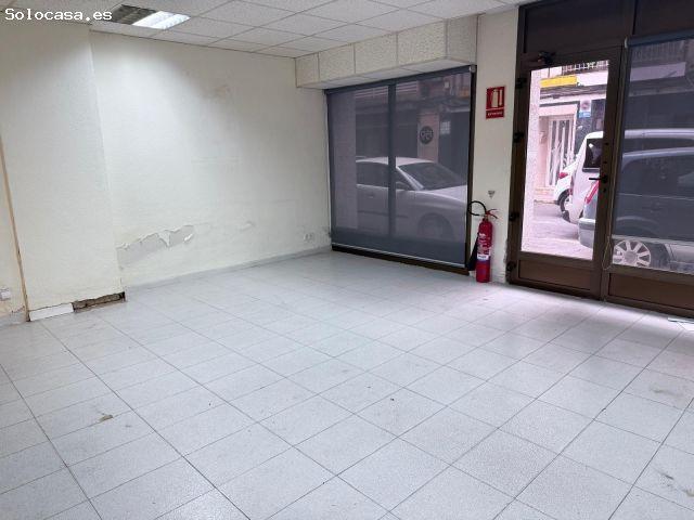 LOCAL COMERCIAL CON POSIBILIDAD DE CAMBIO DE USO
