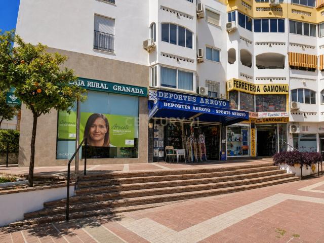 Local comercial con rentabilidad estimada hasta el 9,5% en Arroyo de la Miel