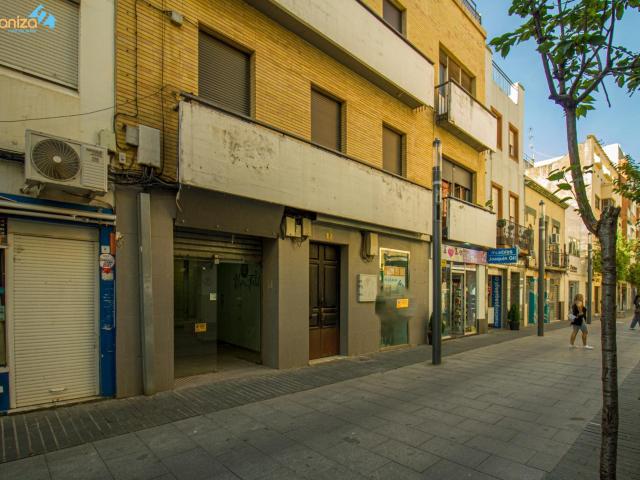 LOCAL COMERCIAL CALLE MENACHO BADAJOZ