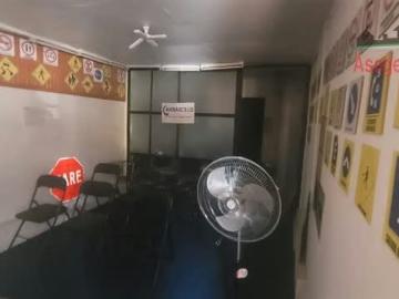 LOCAL COMERCIAL Casa en venta en Avenida Copayapu, esquina Henriquez. 3 Espacio, 7690.00 en Copiapó