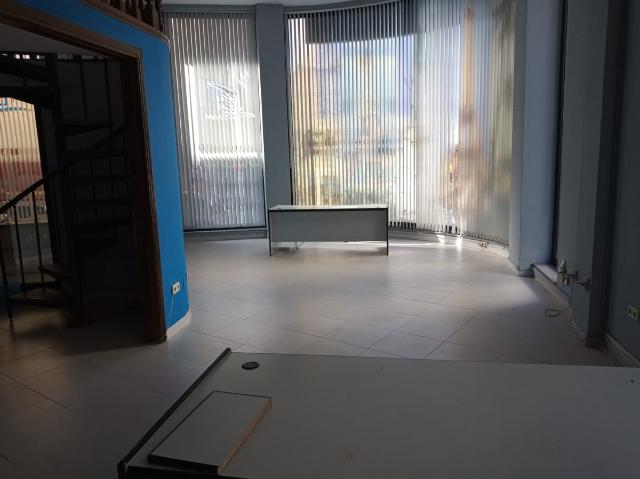 LOCAL COMERCIAL CENTRICO EN BOIRO
