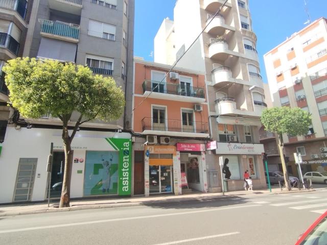 LOCAL COMERCIAL CENTRICO VICENTE BLASCO IBAÑEZ