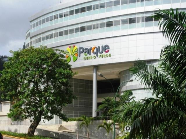LOCAL COMERCIAL CERRO VERDE 70 Mts2