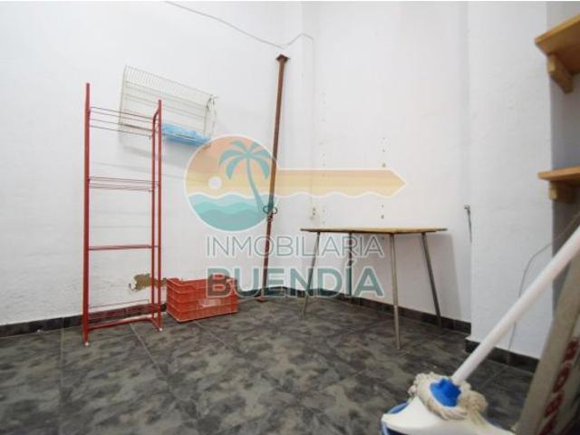 LOCAL COMERCIAL A POCOS METROS DEL PASEO EN VENTA