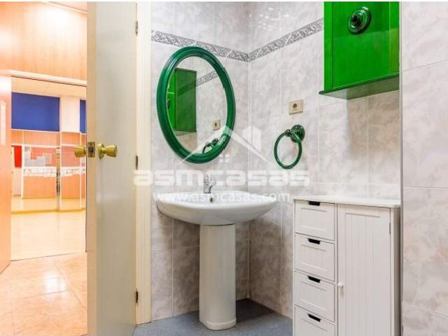 LOCAL COMERCIAL AMPLIO EN BENICASIM PUEBLO