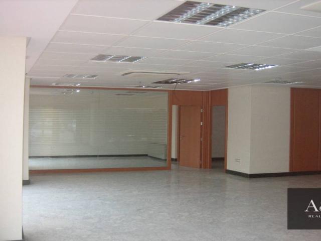 Local Comercial Amplio En Cártama