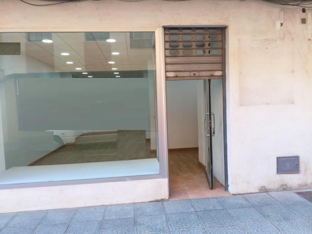 LOCAL COMERCIAL ARREGLADO