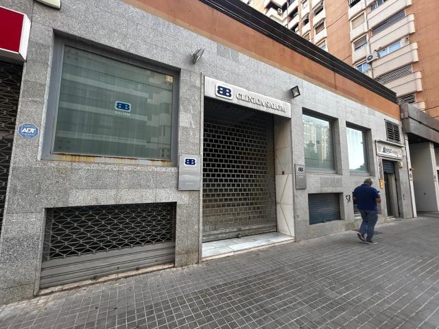 Local comercial Grupo Alain