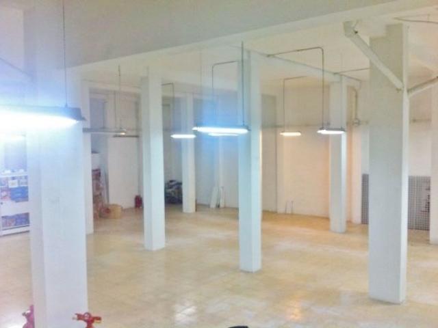 Local comercial gran dimensión, diáfano en Campoamor