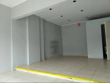 LOCAL COMERCIAL DE 32 M2