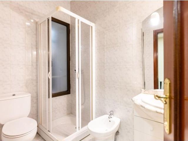 LOCAL COMERCIAL DE GRAN SUPERFICIE EN PLENA CEA BERMÚDEZ – CHAMBERÍ