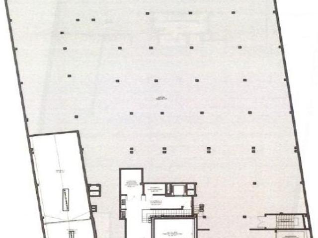 Local comercial de más de 1000m2 en venta Calle Macia Vila, Reus