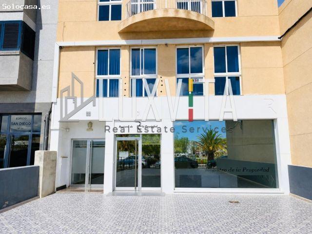 Local comercial diáfano de 98 m2 en Polígono Las Andoriñas – Las Chafiras
