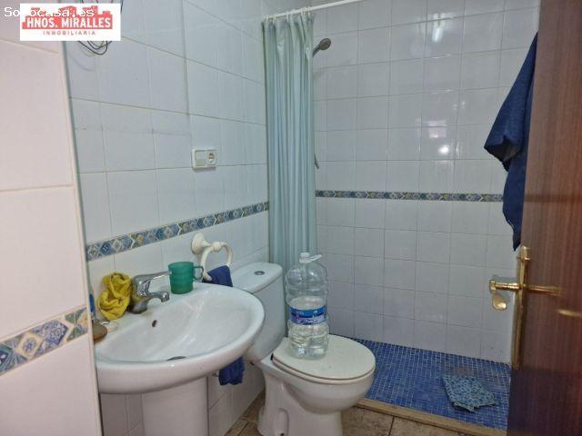 LOCAL COMERCIAL DISPONIBLE A LA VENTA, Y APTO PARA CUALQUIER TIPO DE NEGOCIO
