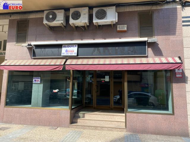 Local comercial disponible en Tavernes de La Valldigna