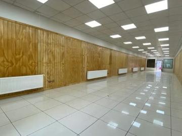 LOCAL COMERCIAL Entre Prat e Ignacio Carrera Pinto | Espacios por CLF 50.00 en Natales