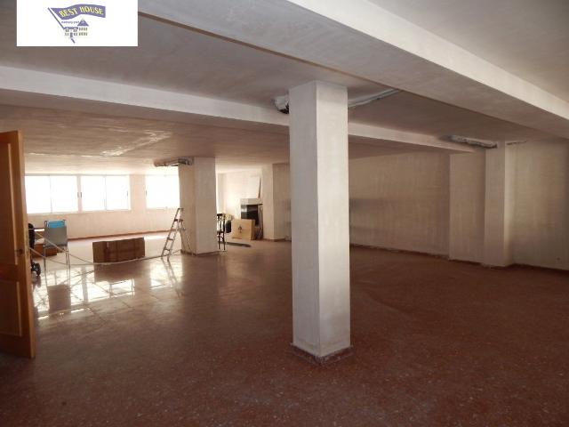 ¡LOCAL COMERCIAL ENTRESUELO EN ONTINYENT!