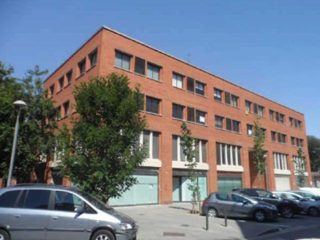 Local comercial en C/ Sant Roc Mollet del Vallès Barcelona