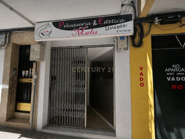 Local comercial en Calle Colón, Cáceres | 60 m² con múltiples posibilidades