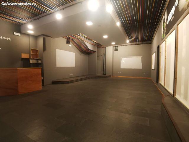 Local Comercial en Calle Perú Carballo