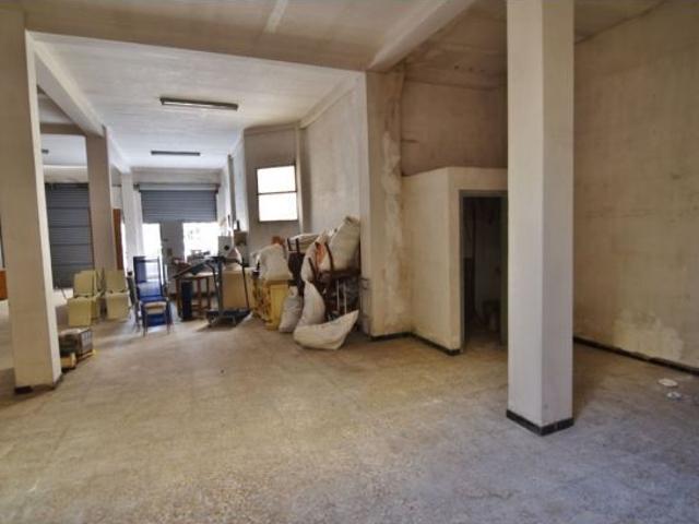 Local comercial en Cardenal Herrera Oria