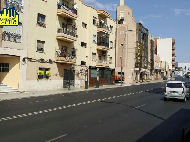 LOCAL COMERCIAL EN CARRETERA DE RONDA
