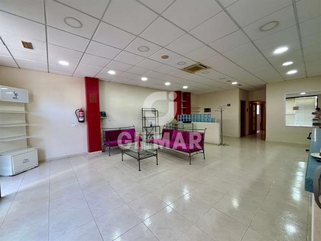 Local Comercial en Casco Urbano de Adeje 118m² Adeje