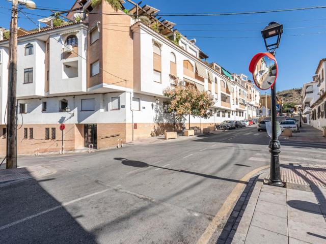 LOCAL COMERCIAL EN CENES DE LA VEGA