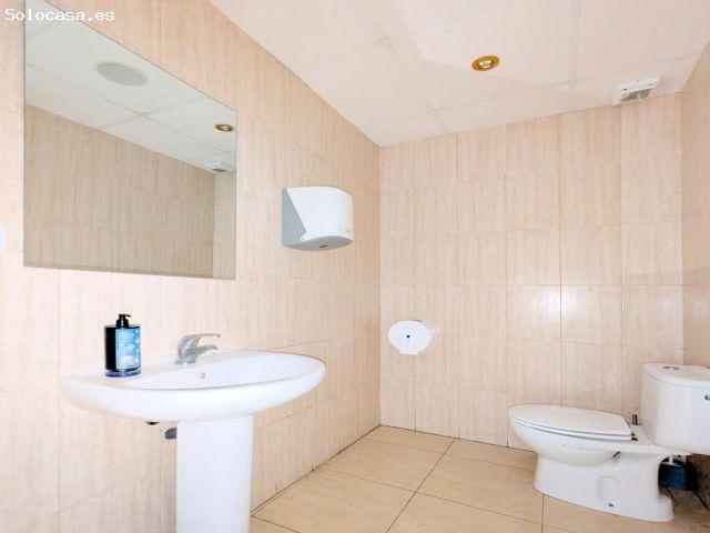 LOCAL COMERCIAL EN AMPOSTA CON SALIDA DE HUMOS