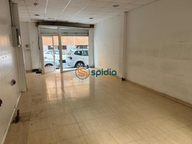 Local comercial en Aguilas