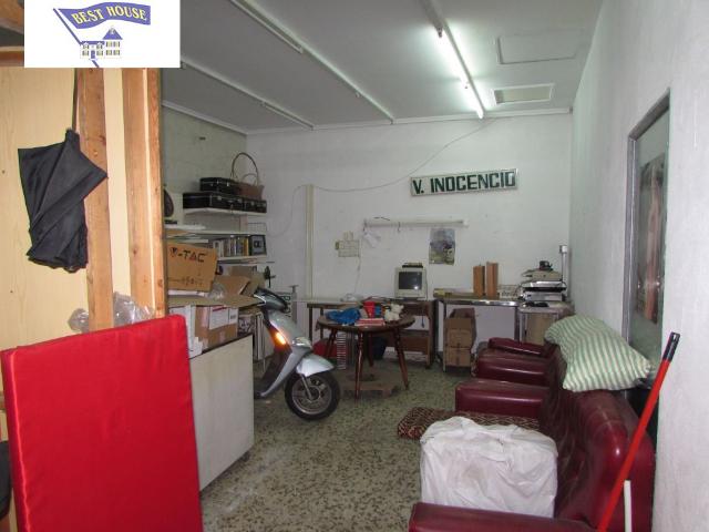 Local comercial en alquilar. Albacete