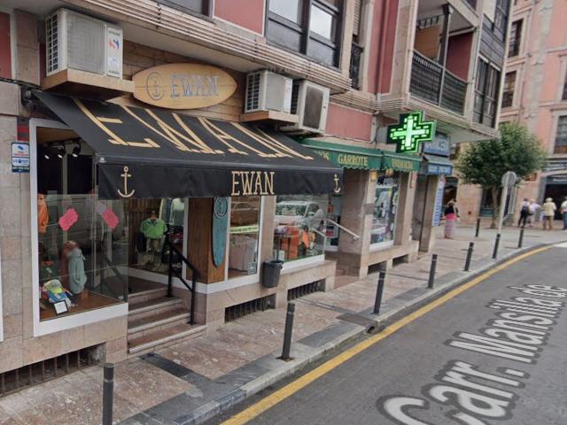 Local comercial en alquiler. CANGAS DE ONíS