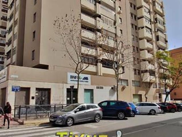 Local Comercial en alquiler Almería Almería