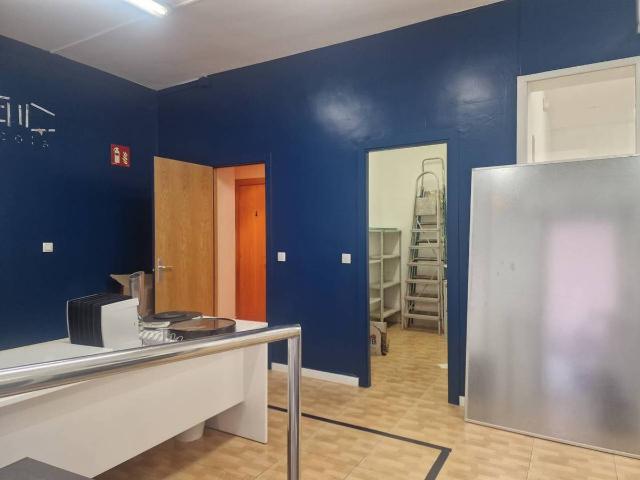 Local comercial en Alquiler en Congost Santa Caterina
